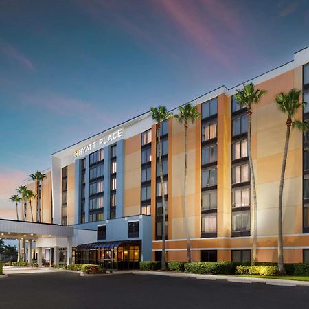 Hyatt Place Across From Universal Orlando Resort Bagian luar foto