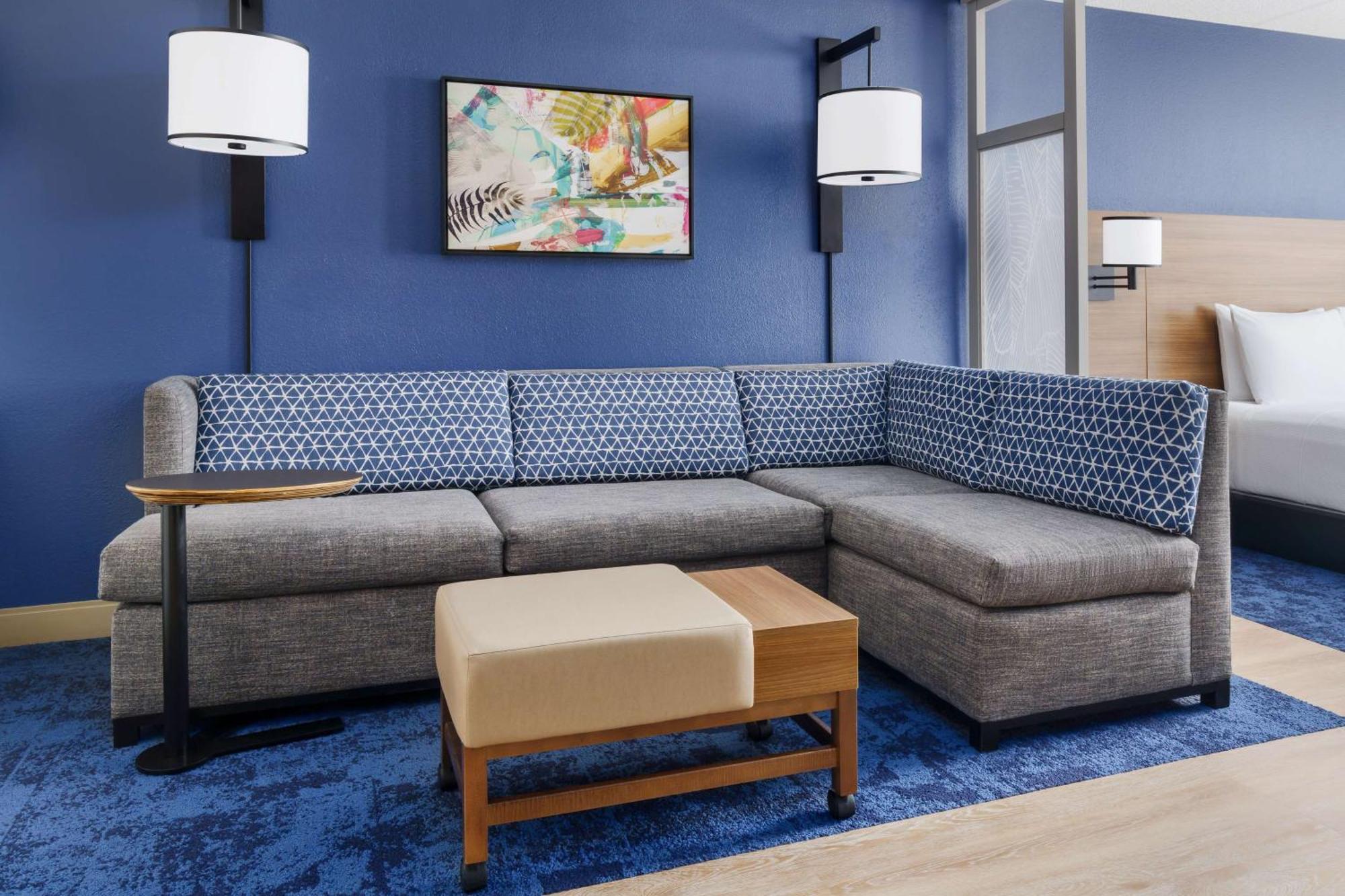 Hyatt Place Across From Universal Orlando Resort Bagian luar foto