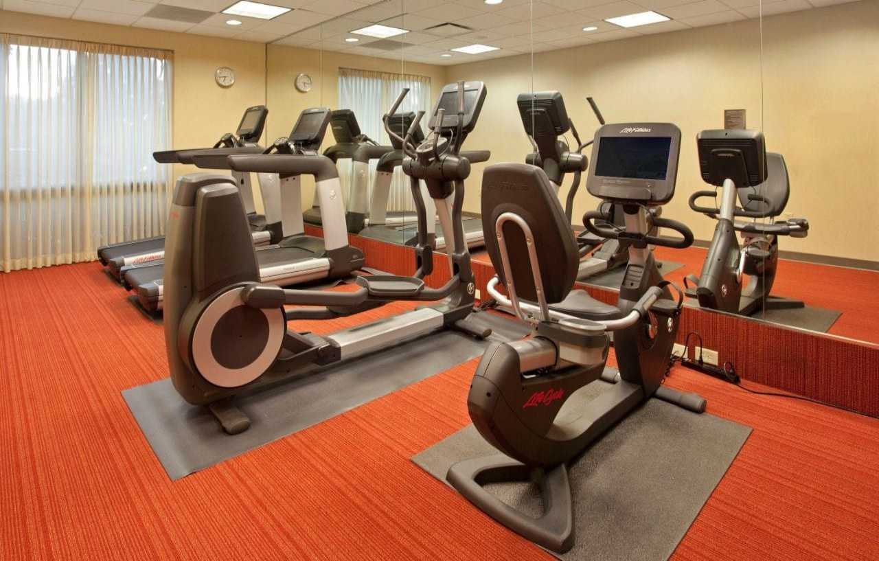 Hyatt Place Across From Universal Orlando Resort Bagian luar foto